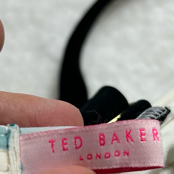 Ted Baker Underwire Floral Bikini Top 34DD - Picture 6 of 8